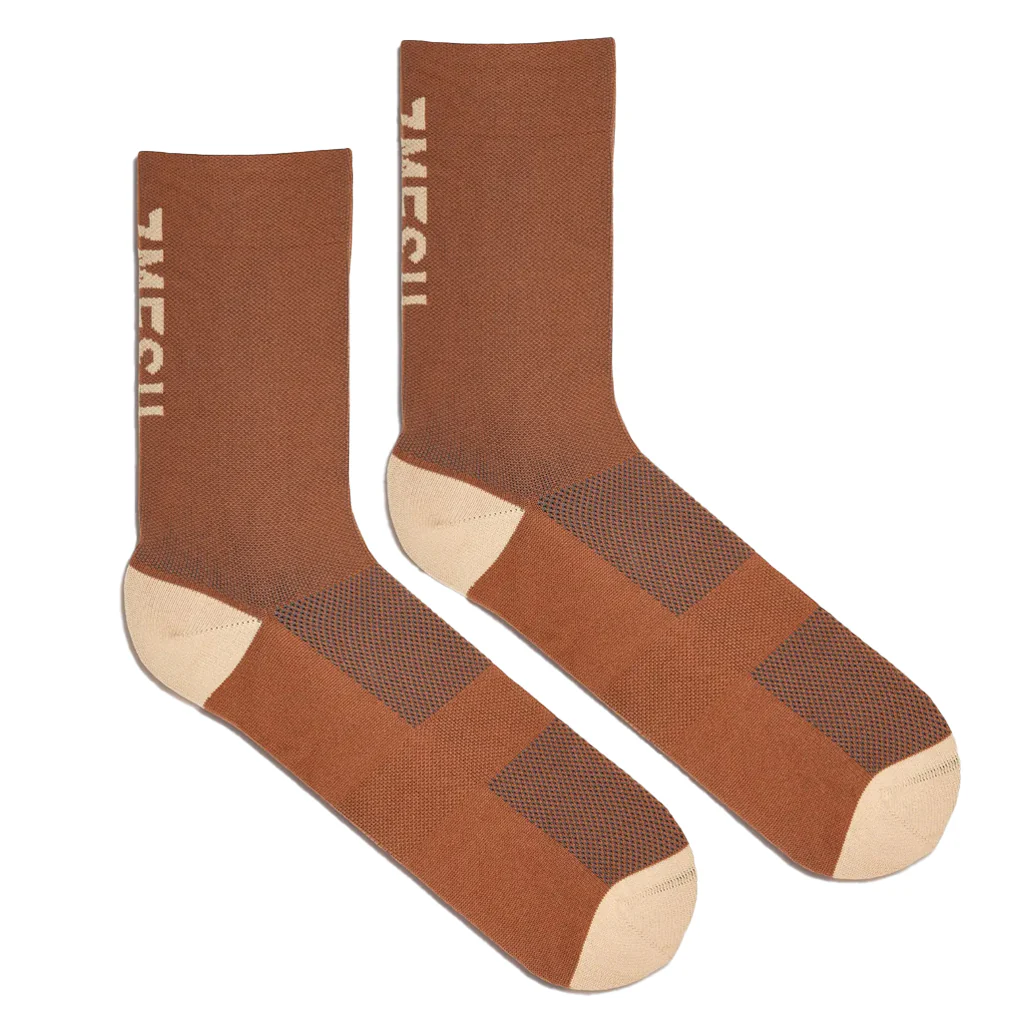 7Mesh Word Socks 6” - Image 5